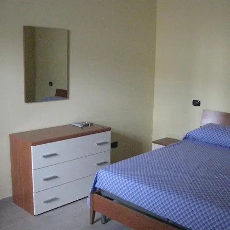 'zaleuco' Mit Terrasse By Interhome דירה