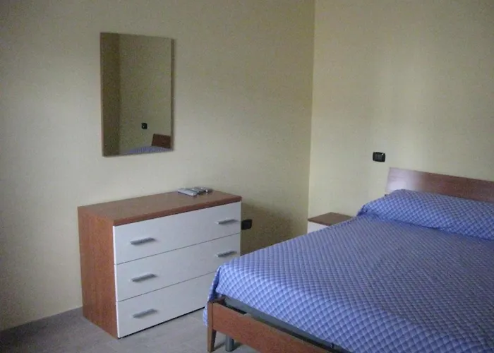 'zaleuco' Mit Terrasse By Interhome דירה